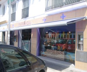8-toldo-articulado-farmacia-2